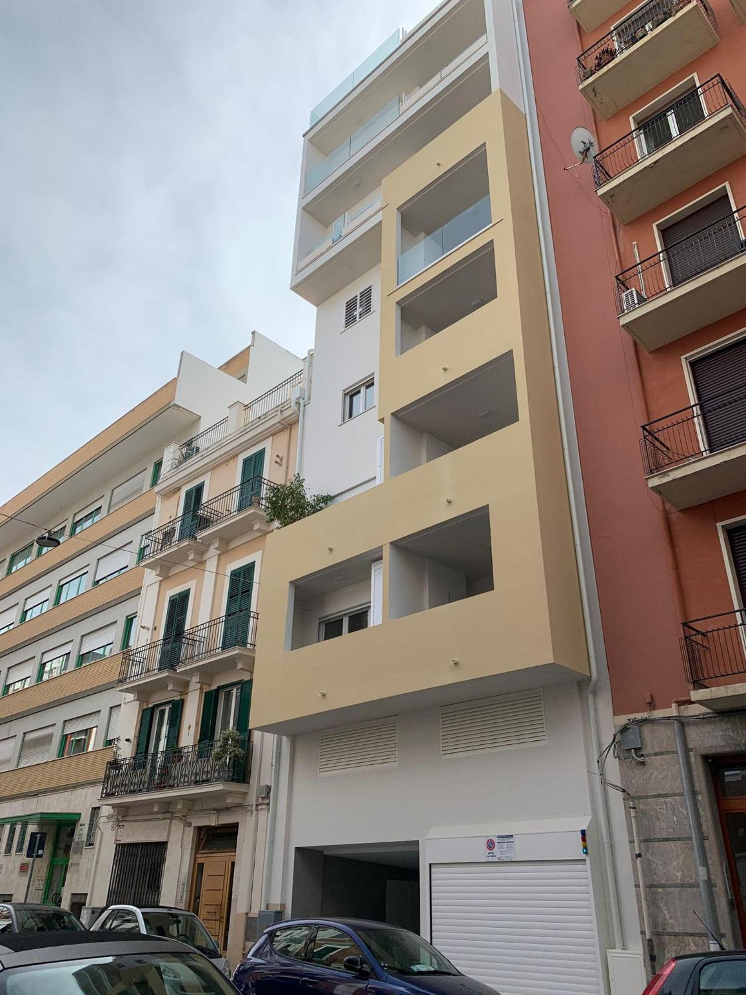 Domus13-With Private Parking Apartment บารี ภายนอก รูปภาพ