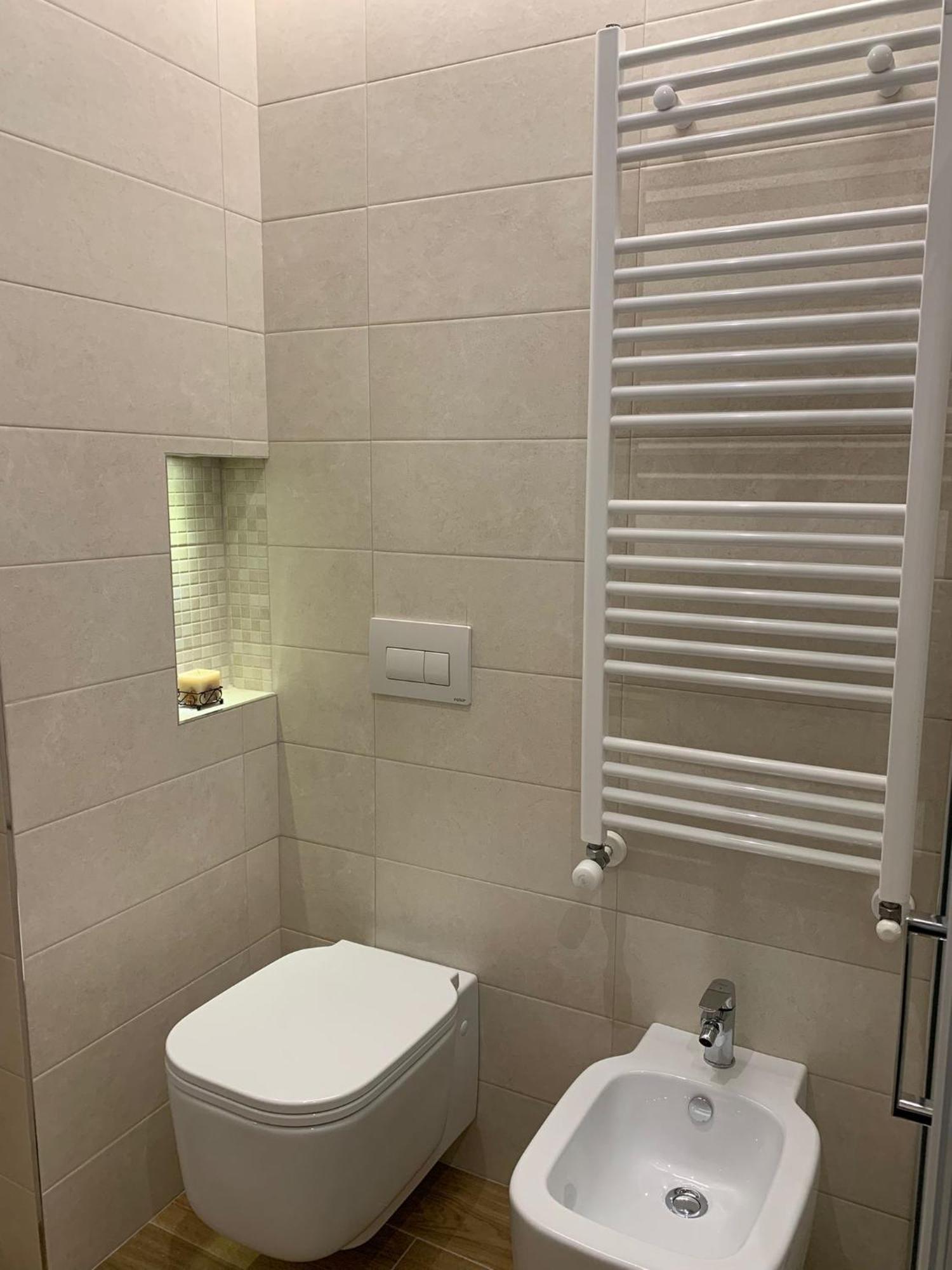 Domus13-With Private Parking Apartment บารี ภายนอก รูปภาพ