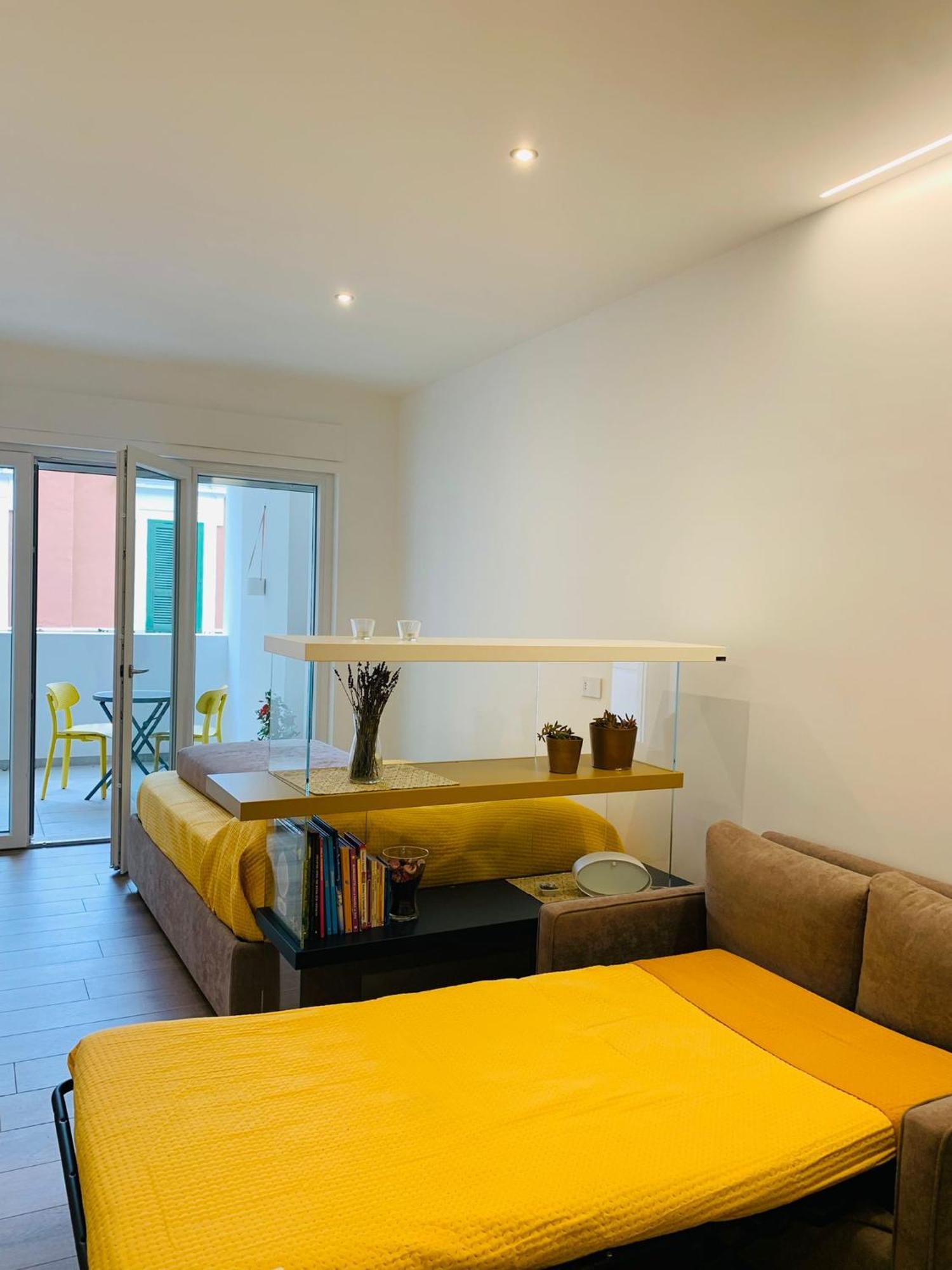 Domus13-With Private Parking Apartment บารี ภายนอก รูปภาพ